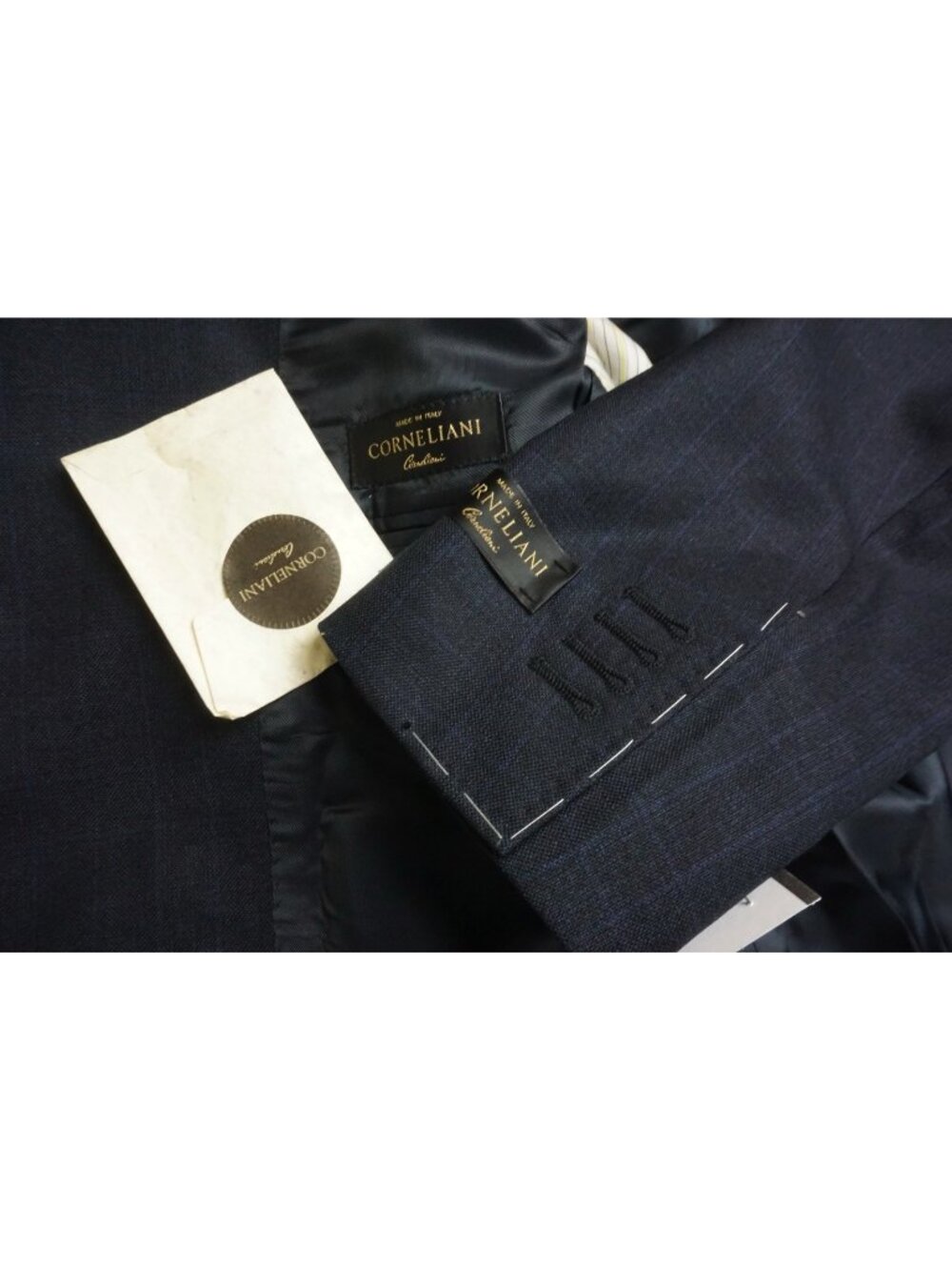 Corneliani Tailor Blue Plaid Wool 2 Pc Suit Jacket Pants Sz 48 EU BRAND NEW